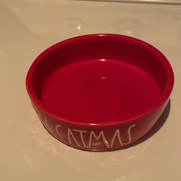 Rae Dunn Cat dish bowl red white artisan collection magenta Merry catmas - Picture 3 of 6